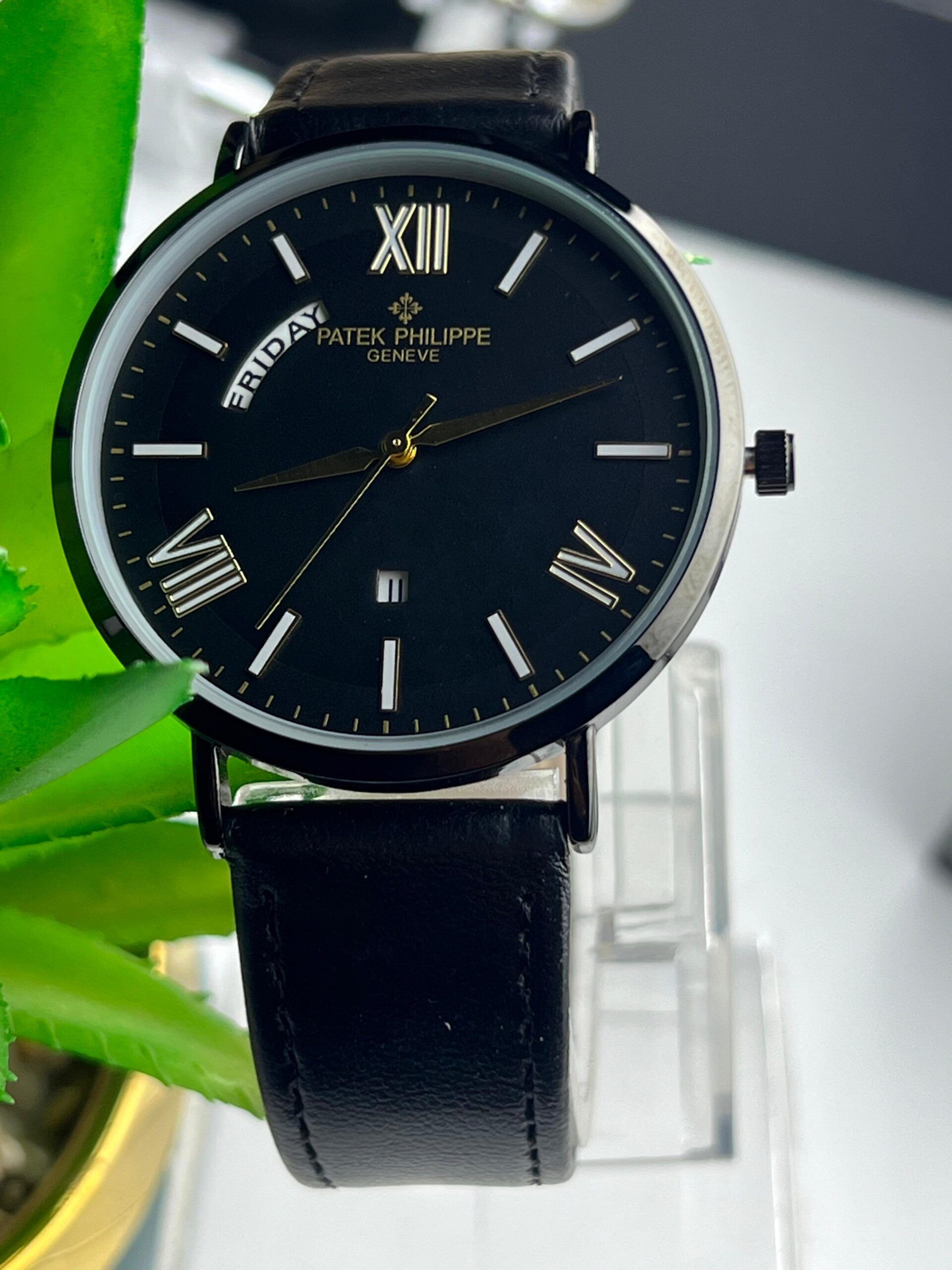 Lightweight Day/Date Watch by Elegance Time - PATEK PHILIPPE - Image 3