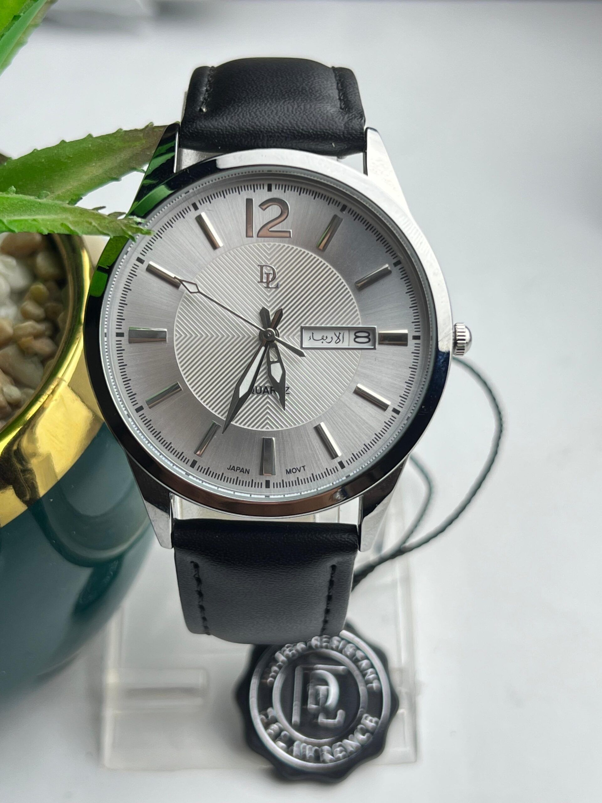 DL Brand: Ultra-Slim Classic Watch - Lightweight Design, Day-Date Option - Image 3