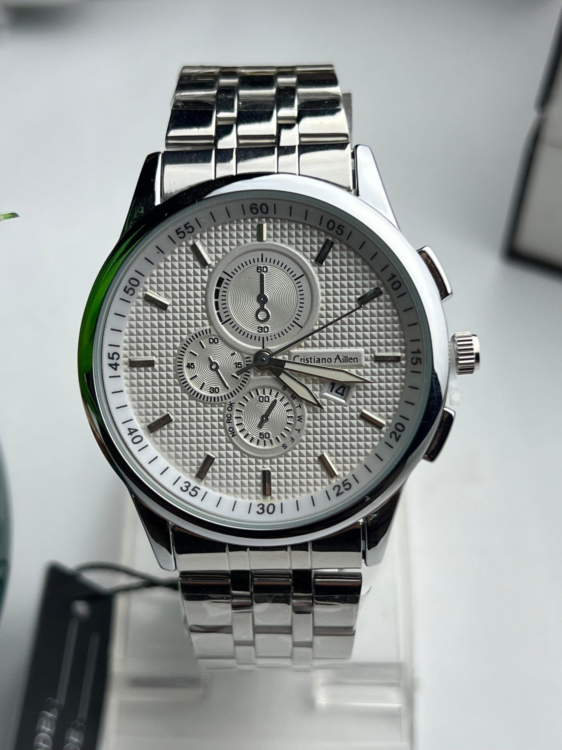 Cristiano Aillen Men's Chrono-Style Watch - Silver-Tone Dial & Bracelet - Image 3